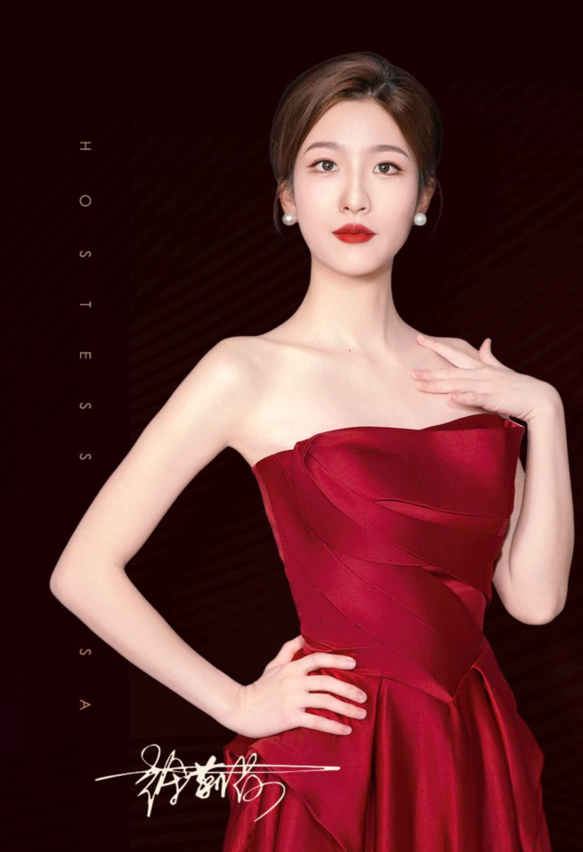 莉莎的高级商务写真